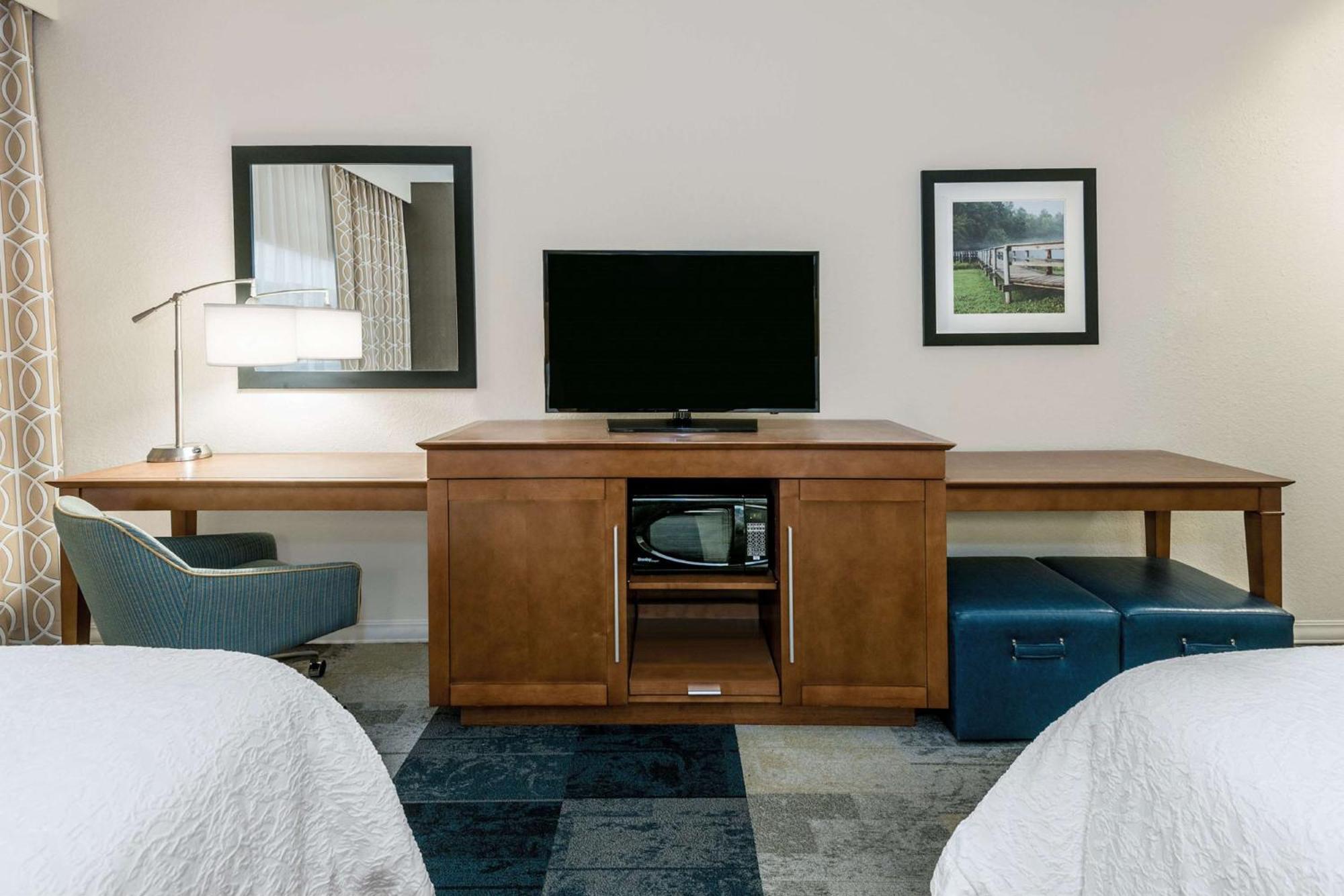 Hampton Inn & Suites San Antonio Brooks City Base, Tx Экстерьер фото